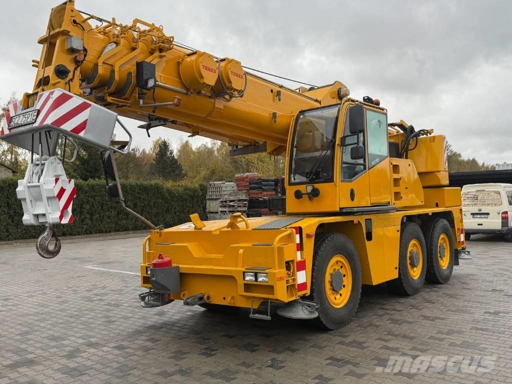 Demag AC 40-1 City Grues tout terrain