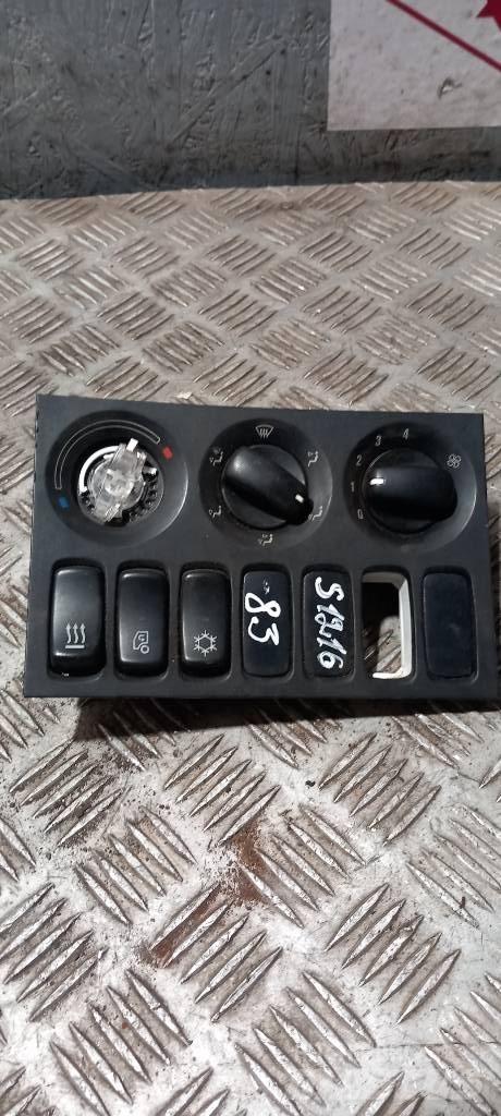 Scania R 440   1797411 Cabines