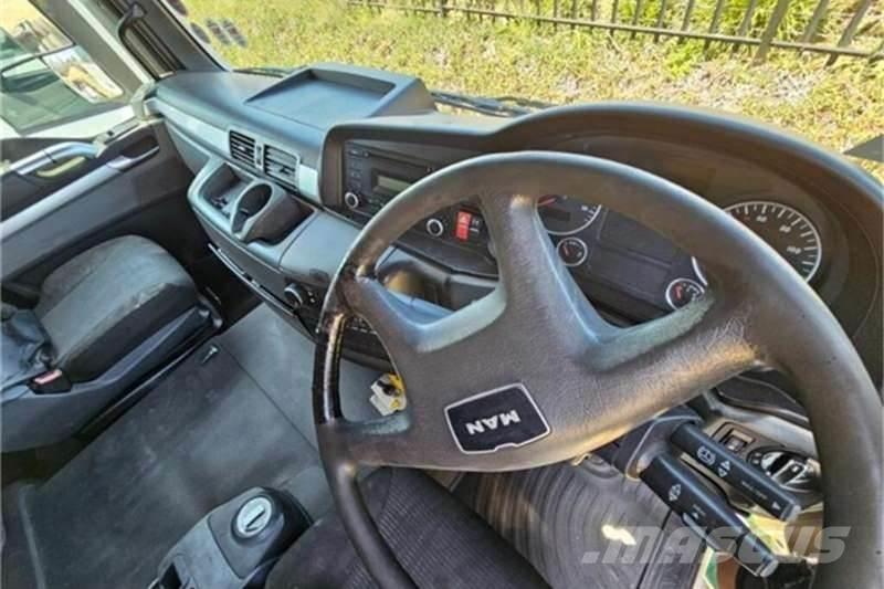 MAN 27 SERIES Autre camion