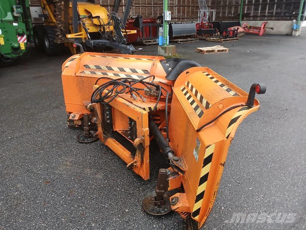 Rote 320 Nivelaura Chasse neige