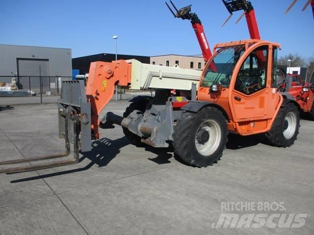 JLG 4013 (069) Chariot télescopique
