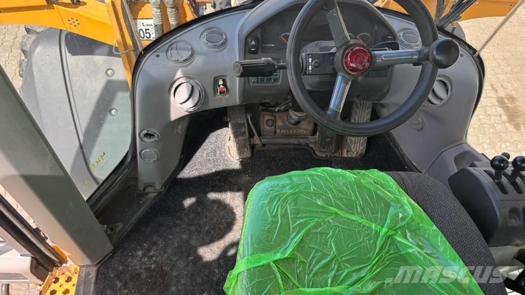 Volvo L 90 G Chargeuse sur pneus