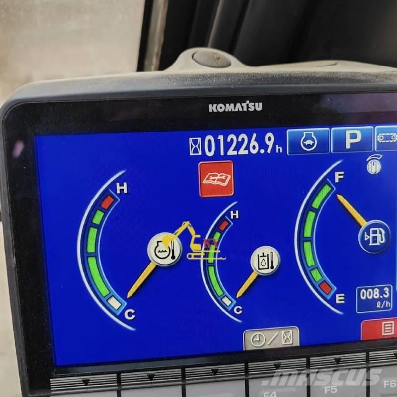 Komatsu PC 300-8 Pelle sur chenilles