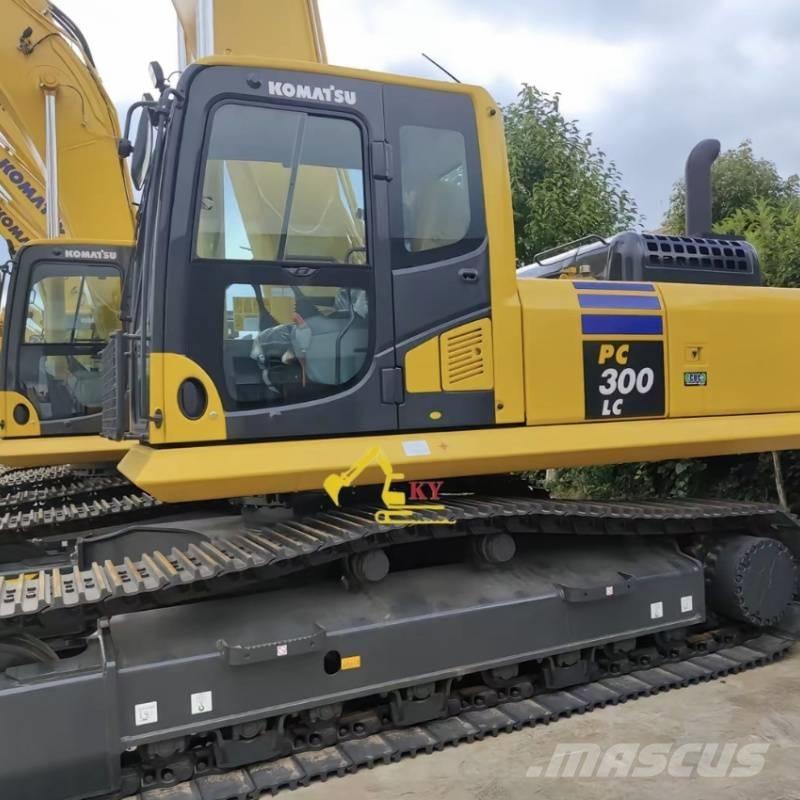 Komatsu PC 300-8 Pelle sur chenilles