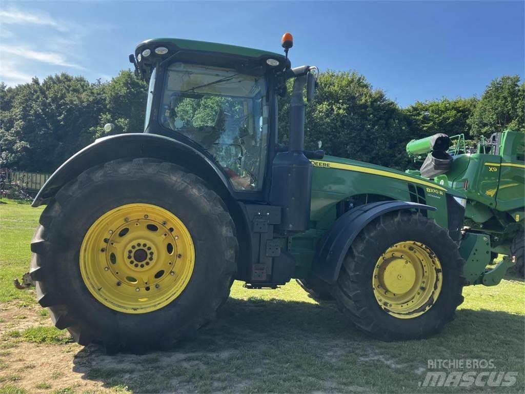 John Deere 8370R Tracteur