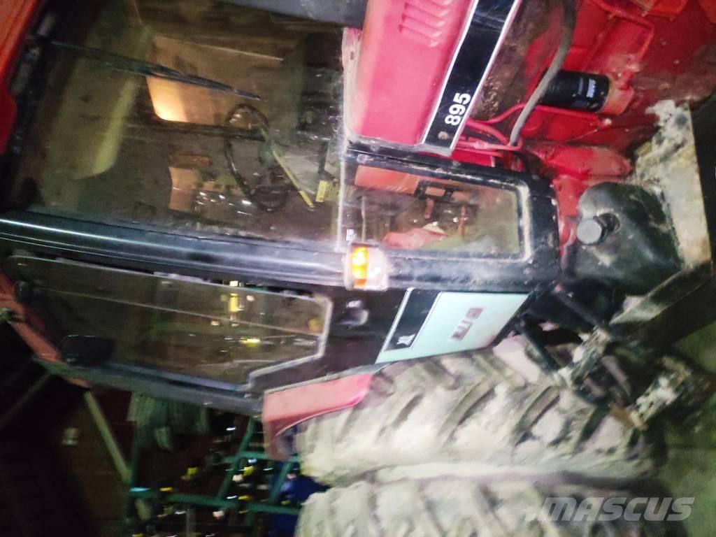 Case IH 895 AXL Tracteur