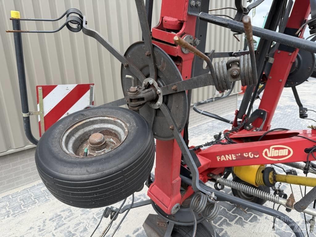 Vicon FANEX 903 Rateau faneur