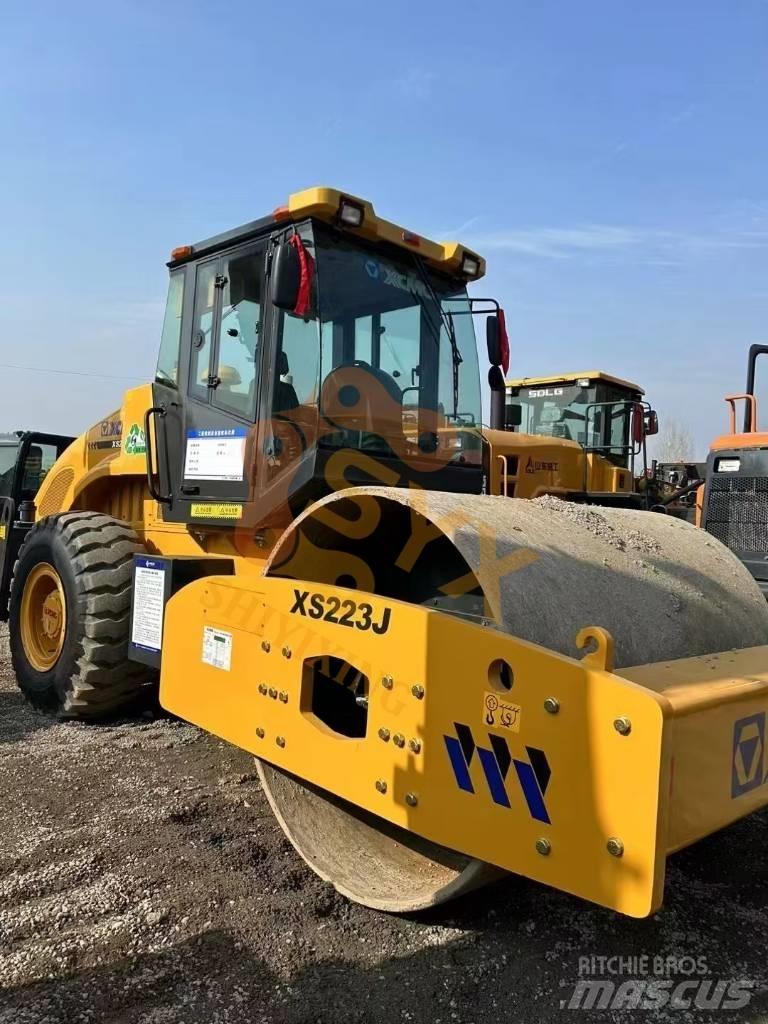 XCMG XS 233J Rouleaux monocylindre