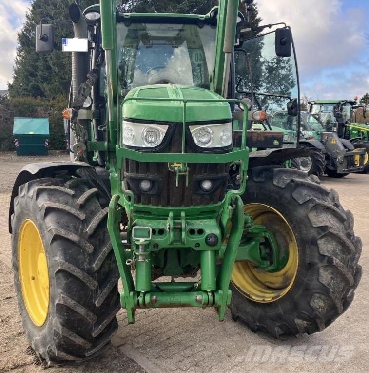John Deere 6140R Tracteur