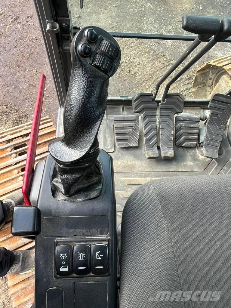 Volvo ECR 235 EL Pelle sur chenilles