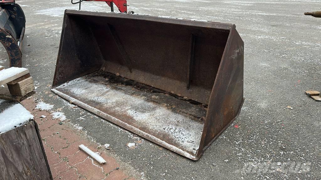 Yleiskauha 1,8m Accessoires chargeur frontal