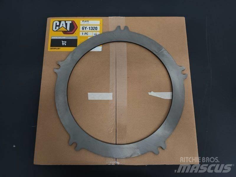 CAT PLATE 6Y-1320 Châssis et suspension