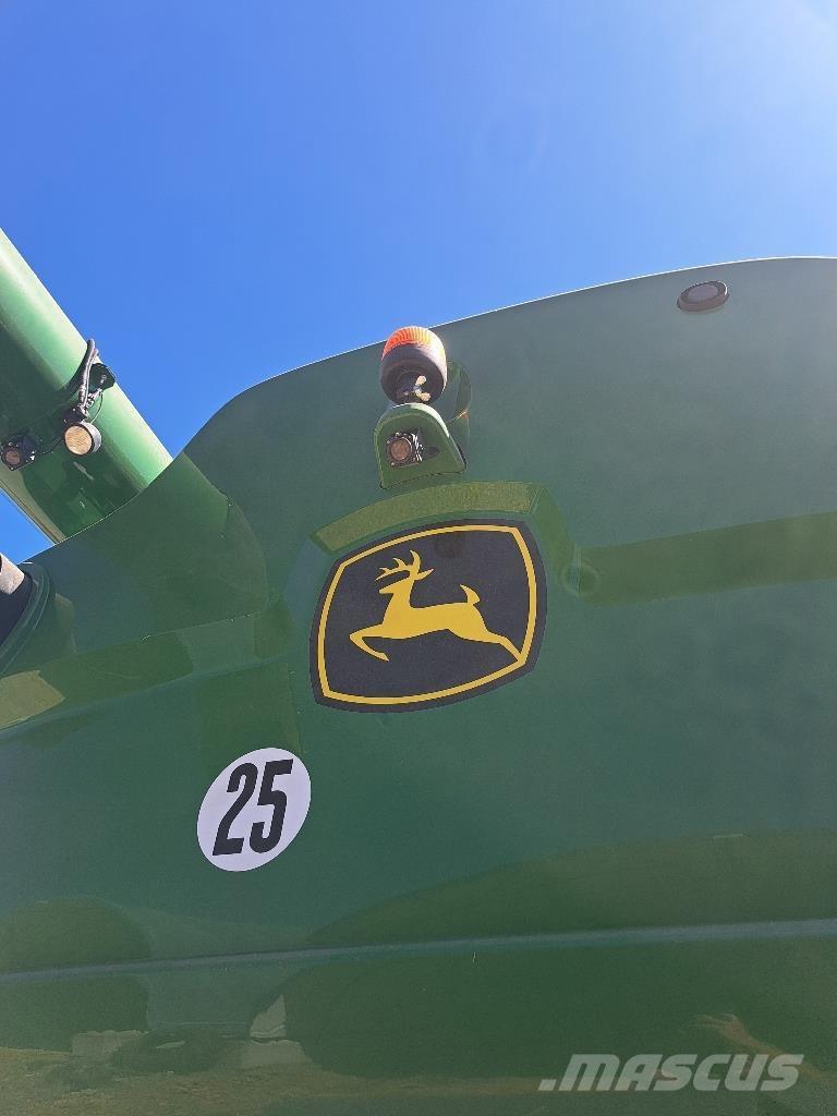 John Deere S 770 Moissonneuse batteuse