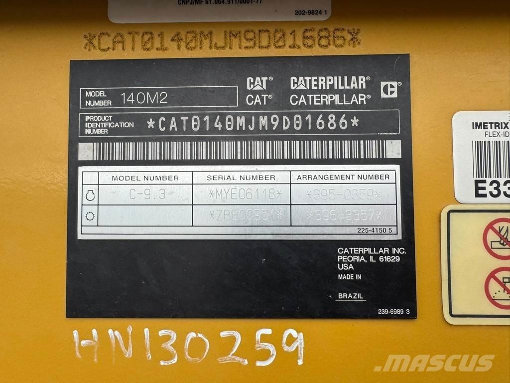 CAT 140M2 Niveleuse