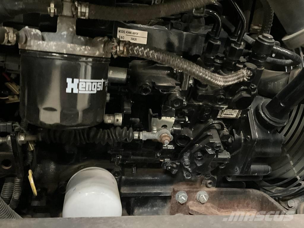 Komatsu PC 55 MR-3 Mini pelle < 7t