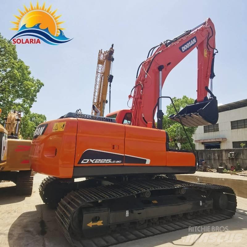 Doosan 225lc-9s Pelle sur chenilles