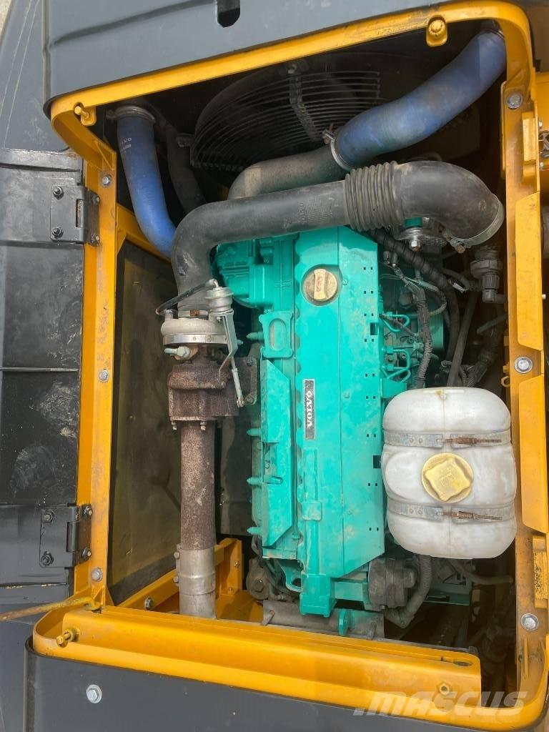 Volvo EC 210 Mini pelle 7t-12t