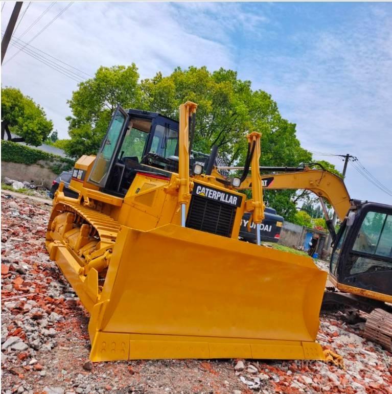 CAT D 6 G Bouteurs sur chenilles