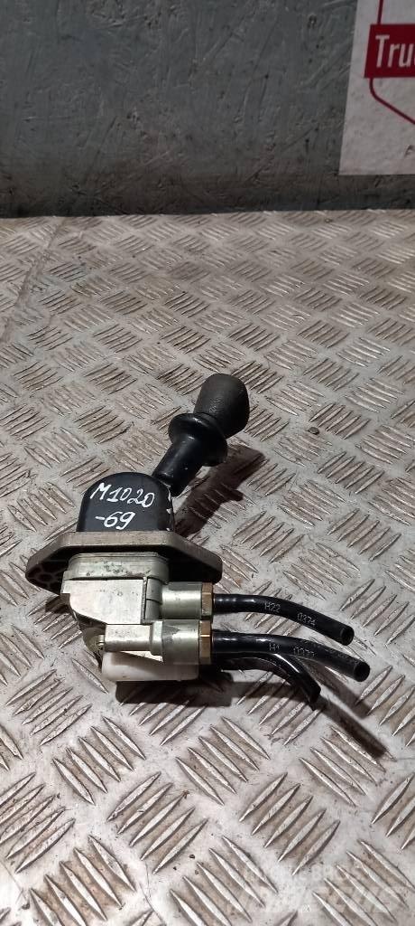 MAN TGA  81523156171 Cabines