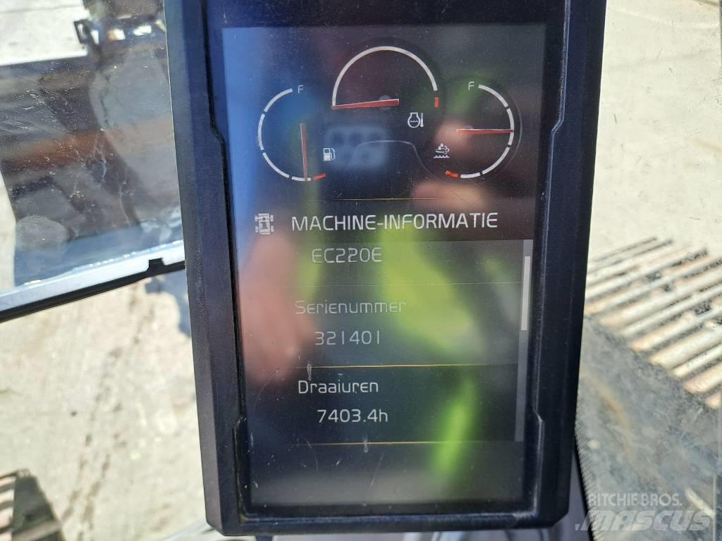 Volvo EC220EL Pelle sur chenilles