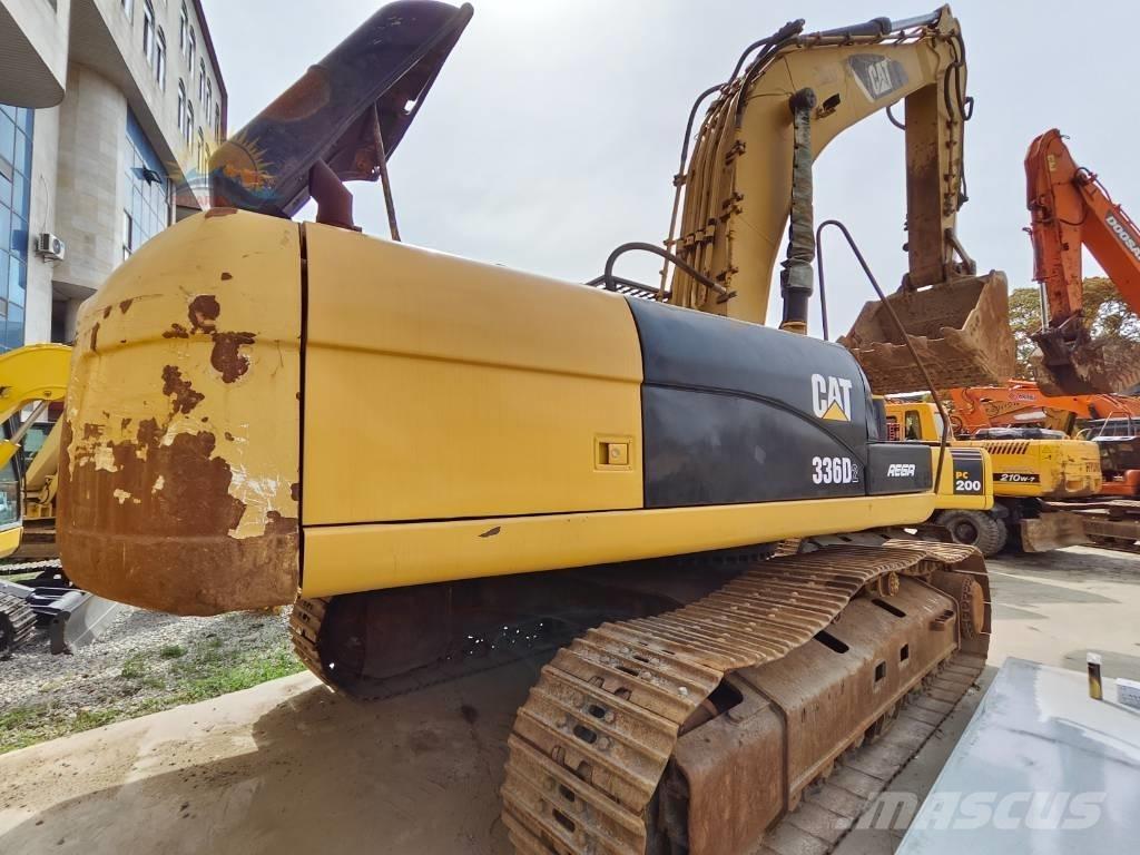 CAT 336D2 Pelle sur chenilles