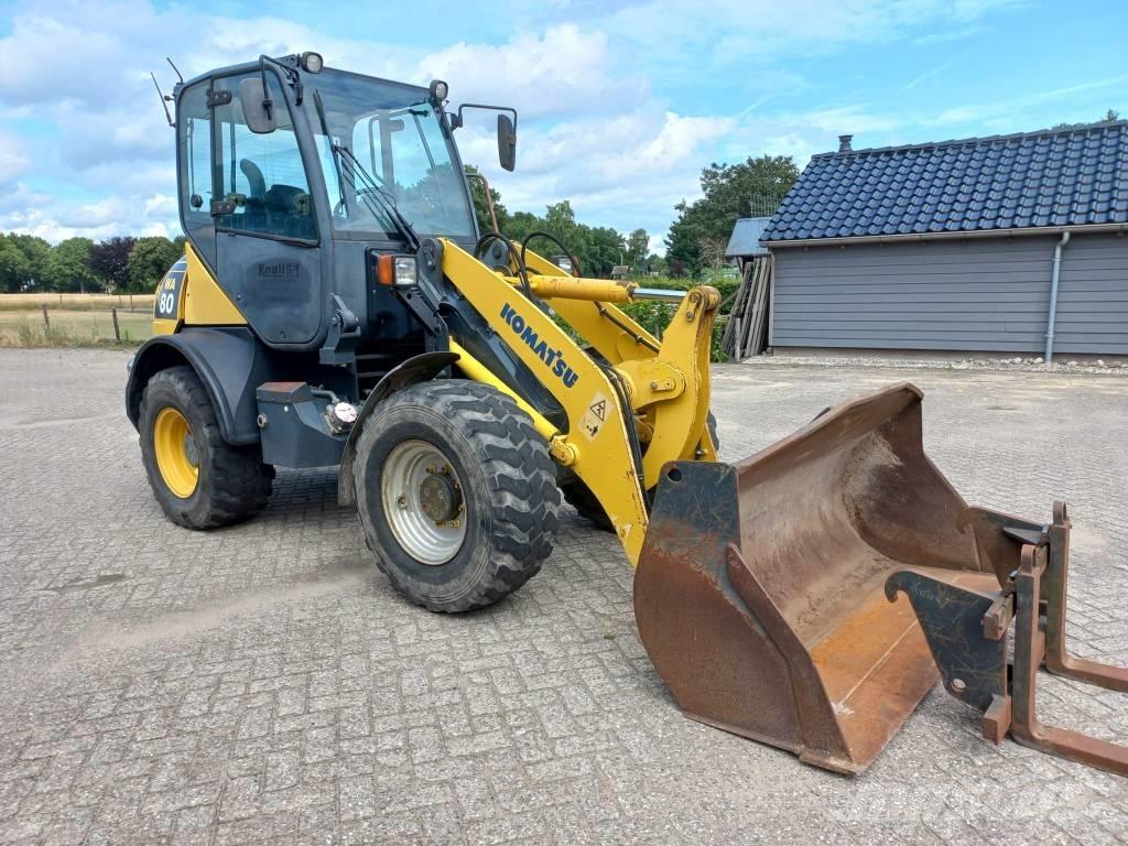 Komatsu WA 80-6 Chargeuse sur pneus