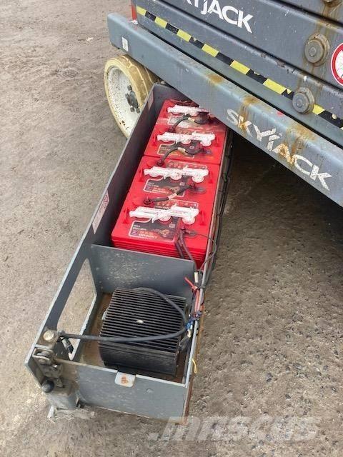 SkyJack SJ III 3226 Nacelle ciseaux