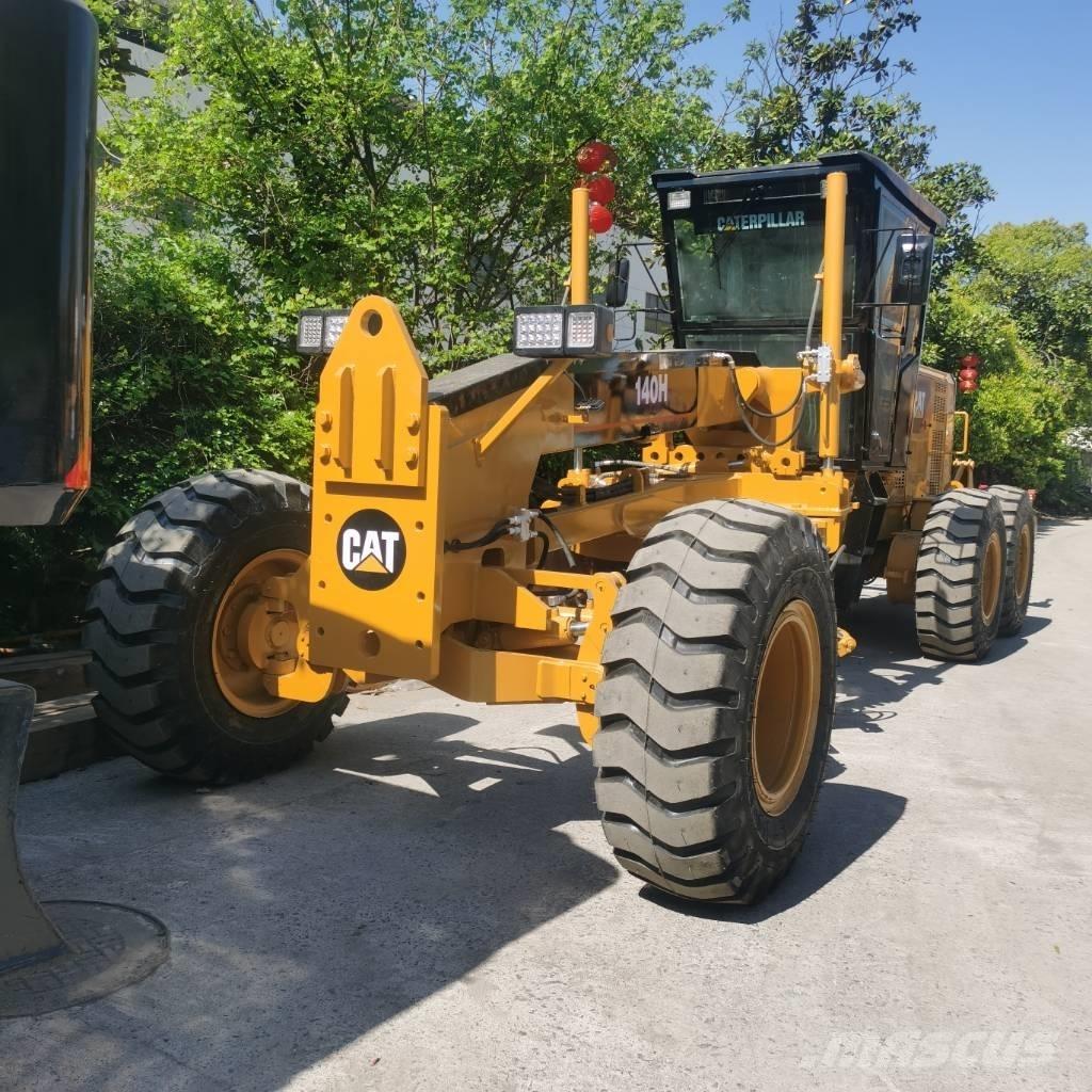 CAT 140 H Niveleuse