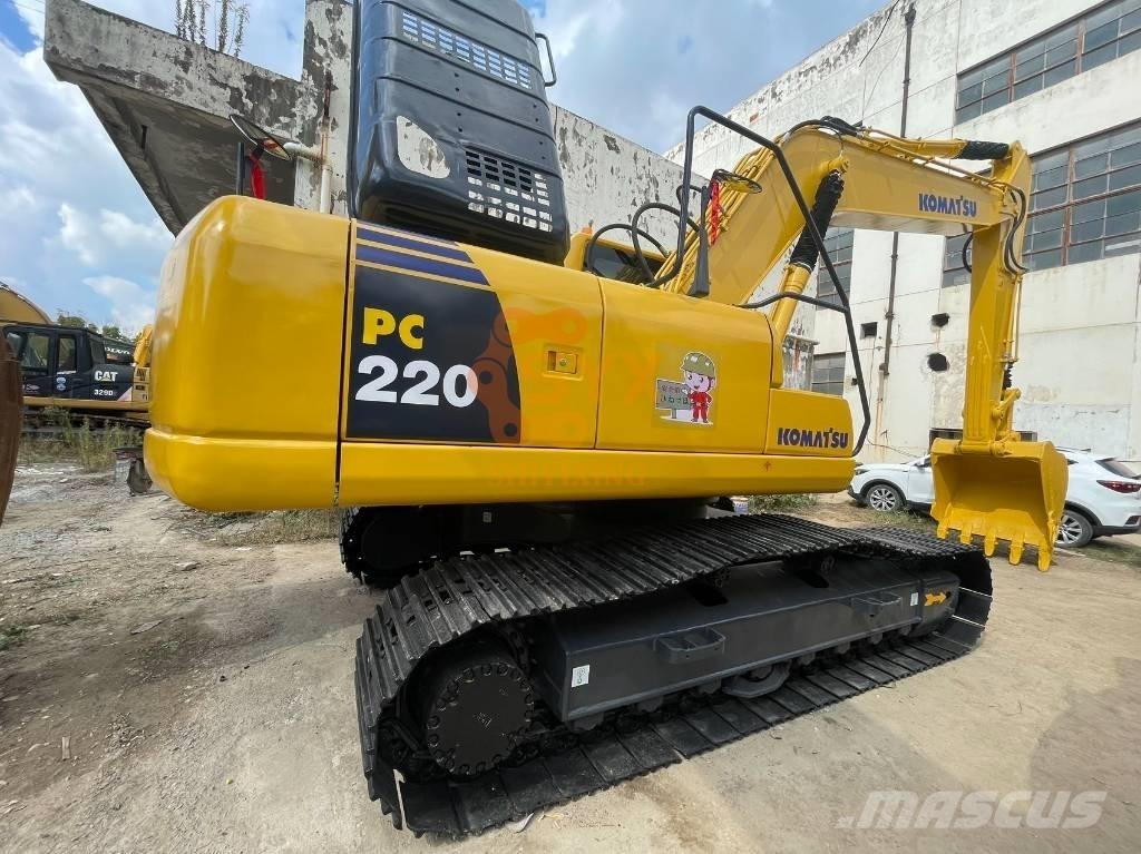 Komatsu PC 220-8 Pelle sur chenilles