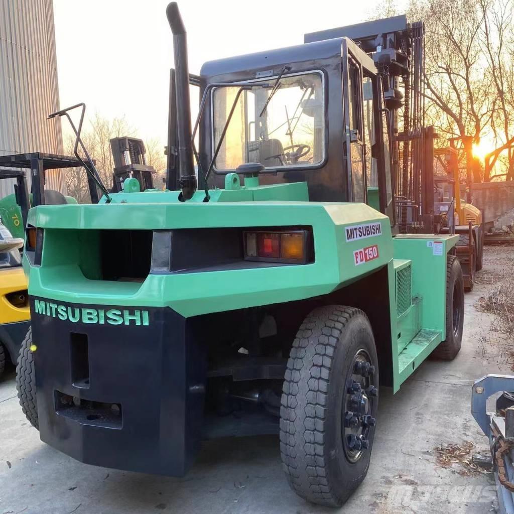 Mitsubishi FD 160 Chariot télescopique