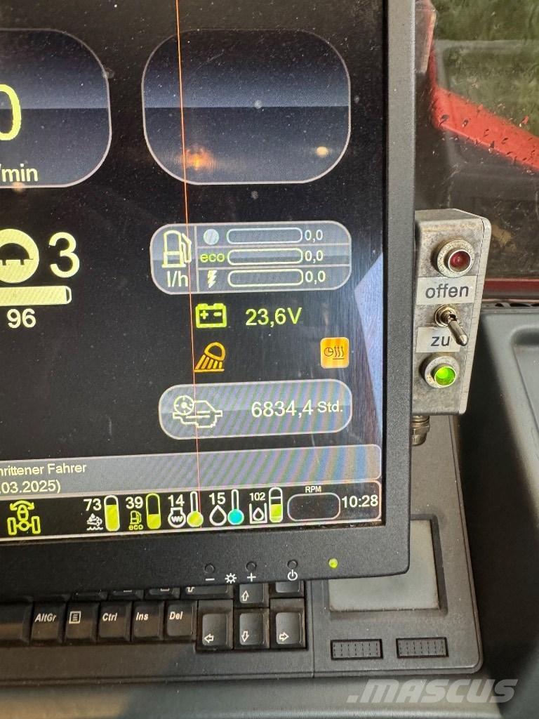 Komatsu 875 Porteur