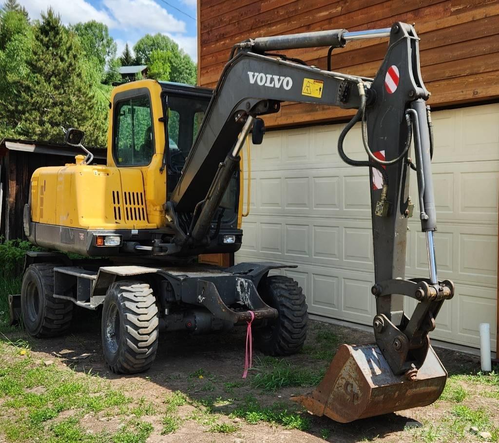 Volvo EW55B Pelle sur pneus