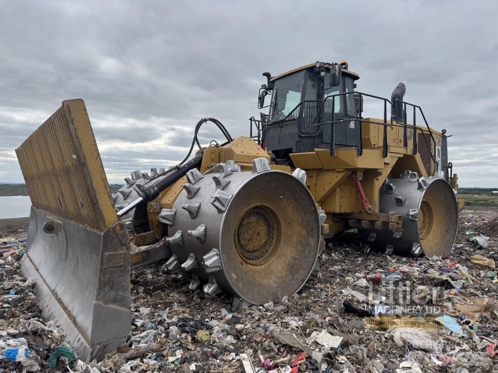 CAT 836 Compacteurs de déchets