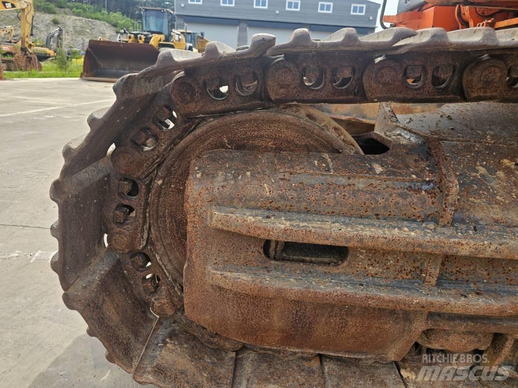 Doosan DX 300 LC-3 Pelle sur chenilles