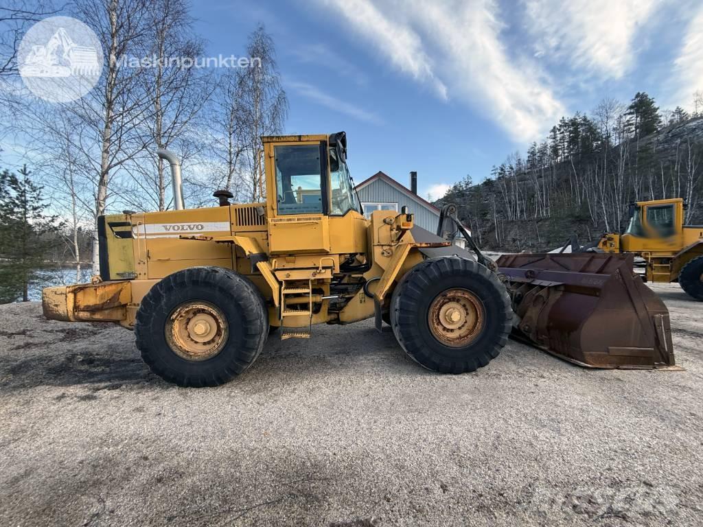 Volvo L 120 C Chargeuse sur pneus