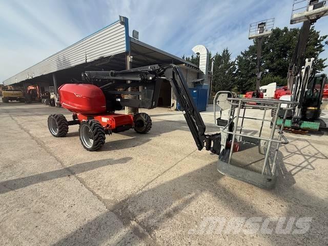 Manitou 160 ATJ Nacelles articulées