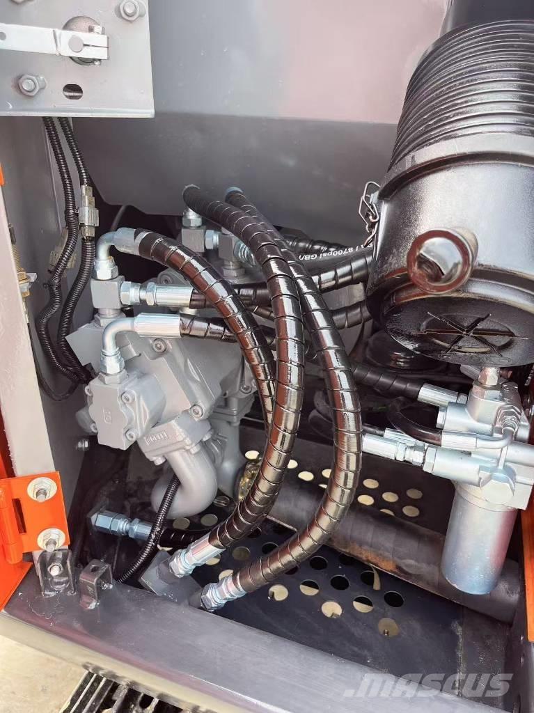 Hitachi ZX 70 Mini pelle 7t-12t