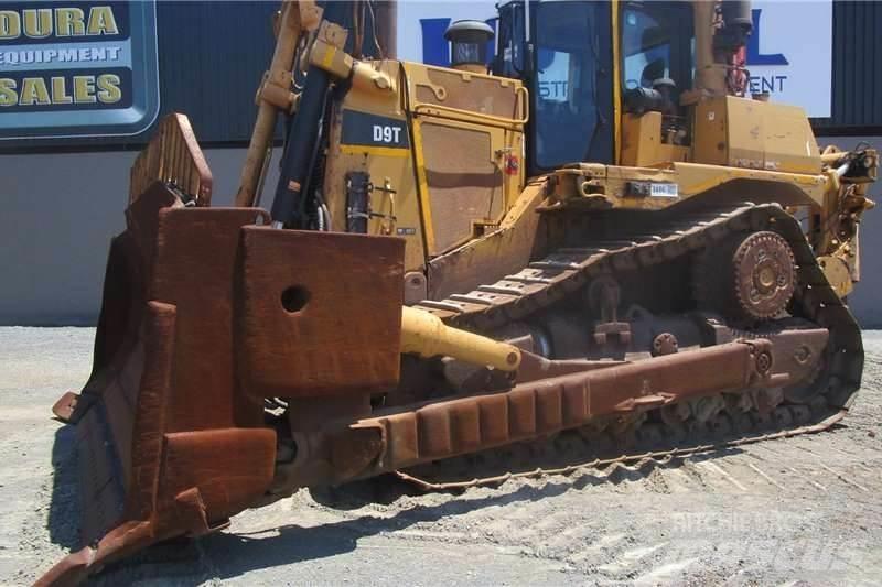 CAT D9T Bouteurs sur chenilles
