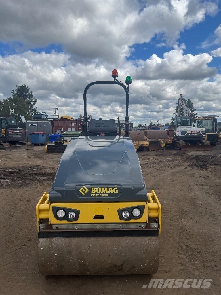 Bomag 120 Rouleaux tandem