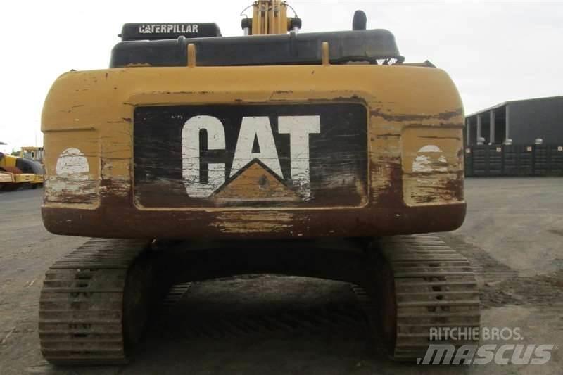 CAT 324D Mini pelle < 7t