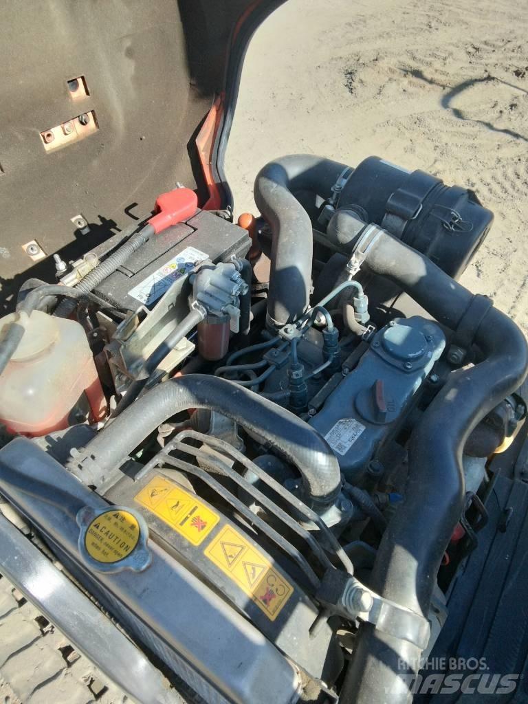 Kubota U 10-3 Mini pelle < 7t