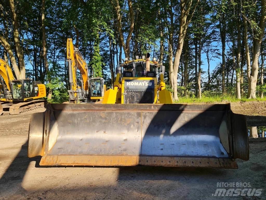 Komatsu D65PX-17 Bouteurs sur chenilles