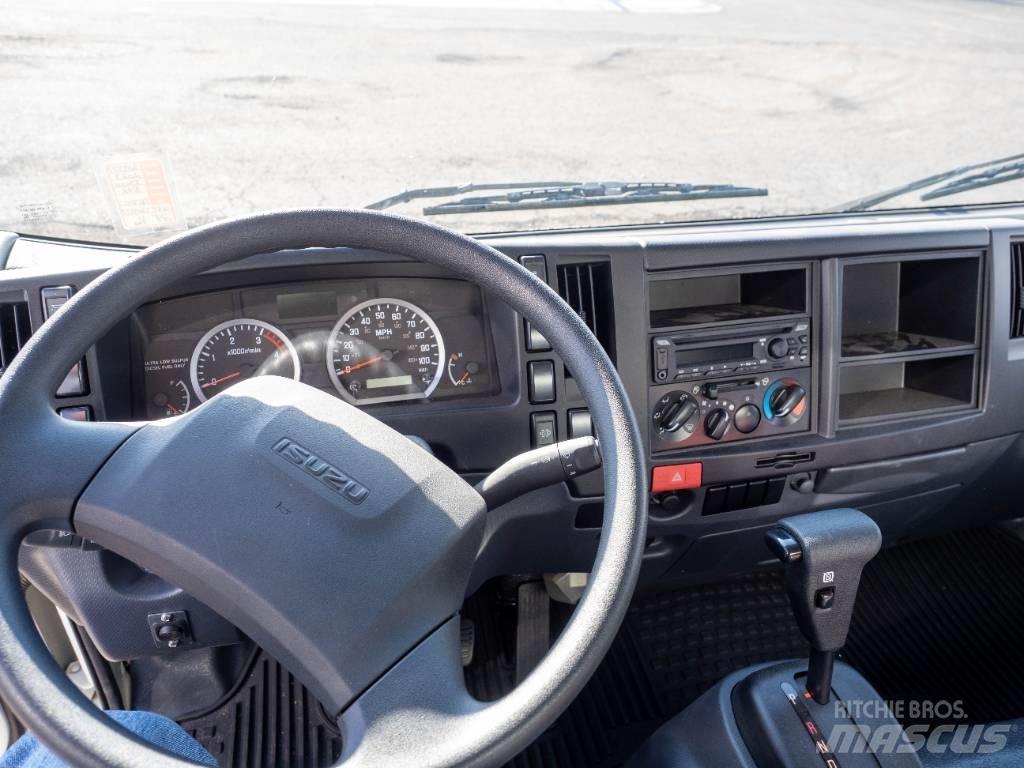 Isuzu NRR Camion Fourgon