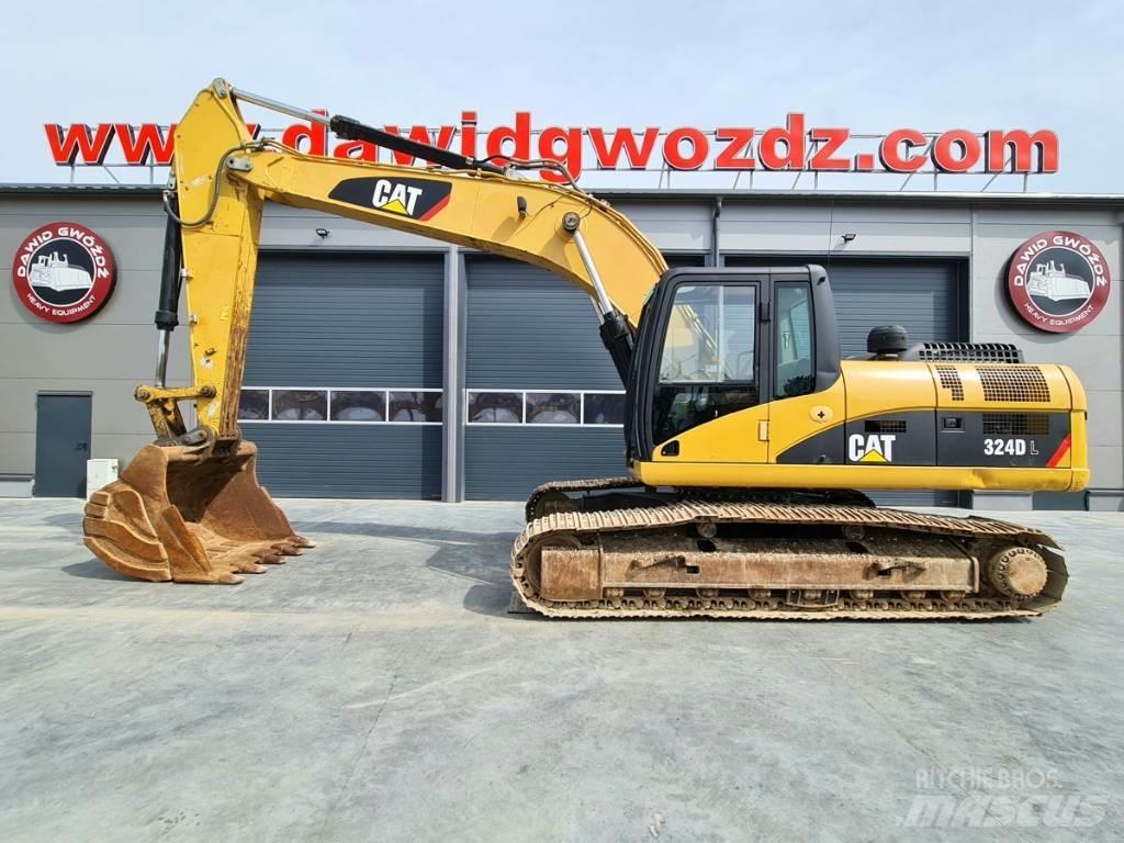 CAT 324 D L Pelle sur chenilles