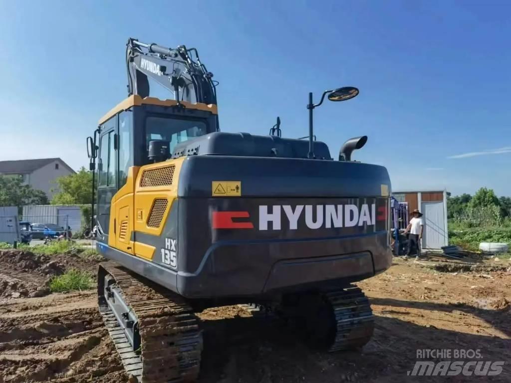 Hyundai HX135 Pelle sur chenilles