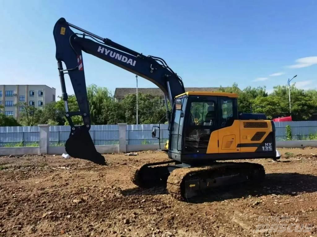 Hyundai HX135 Pelle sur chenilles