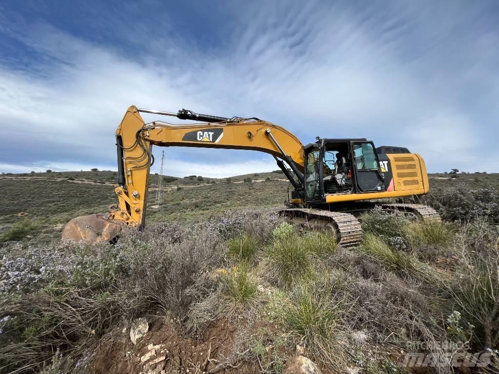 CAT 329 E Pelle sur chenilles