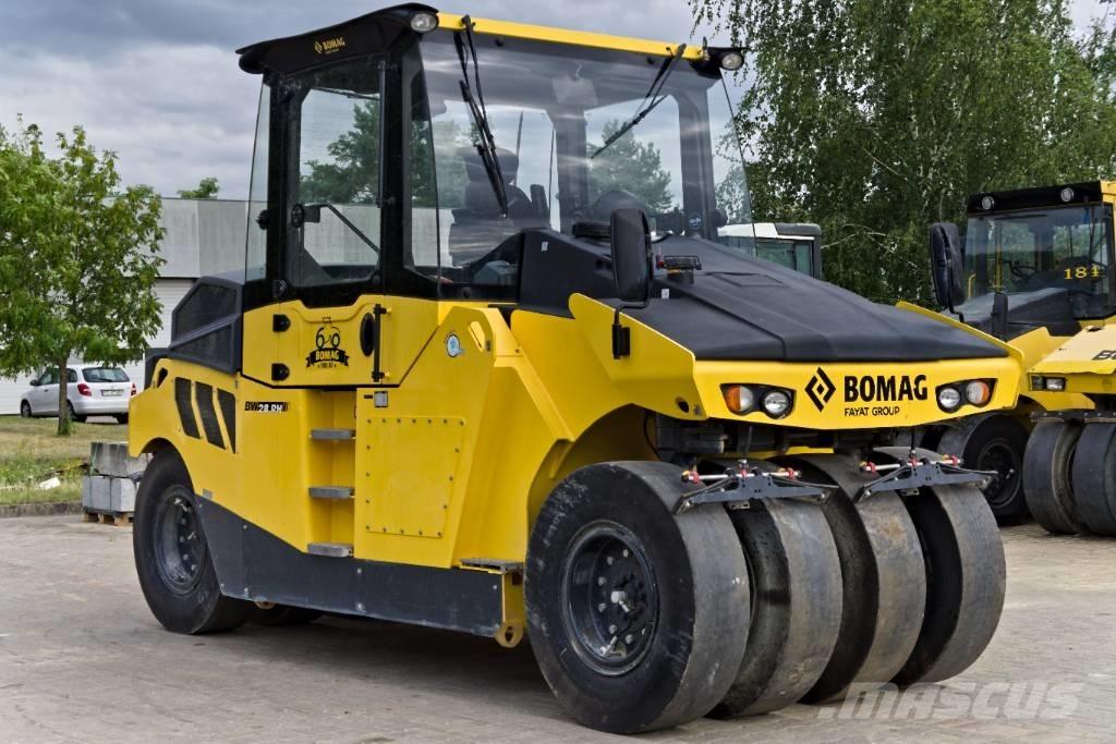 Bomag BW 28 RH Rouleaux à pneumatiques