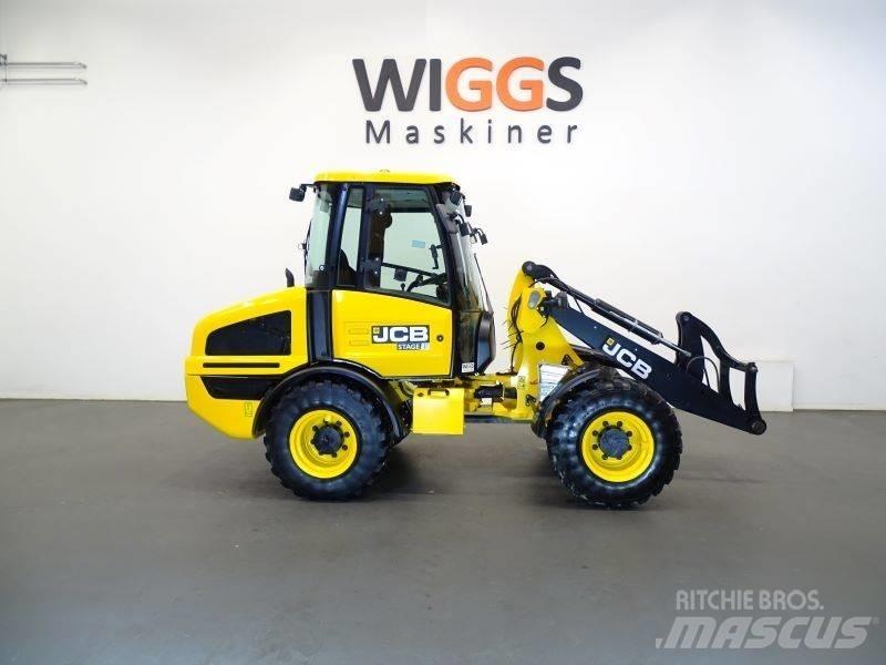 JCB 407 Chargeuse sur pneus