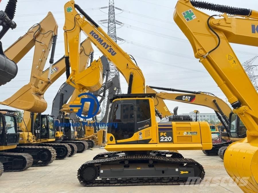 Komatsu PC 220-8 Pelle sur chenilles